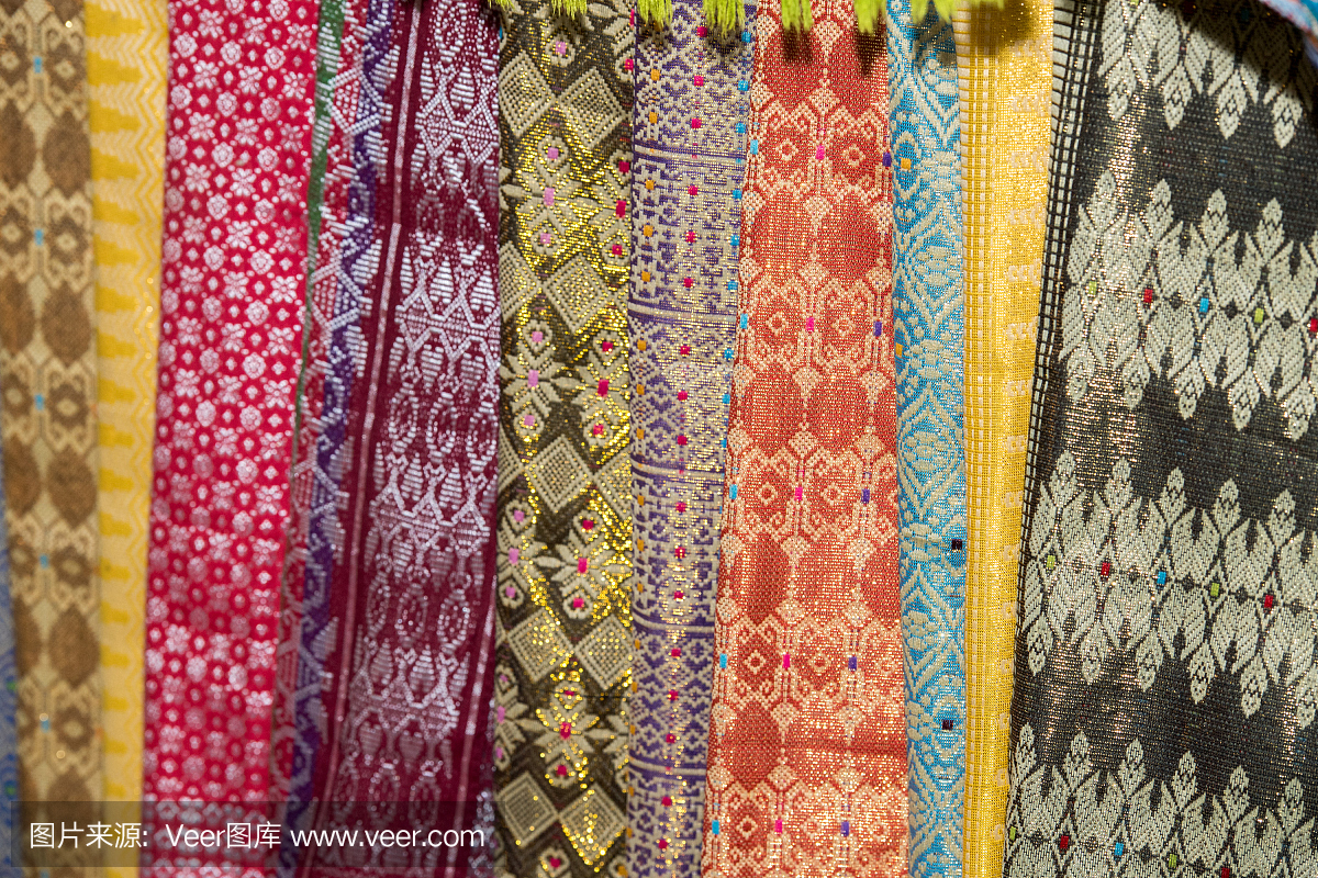 蜡染印尼丝棉织物组织出售